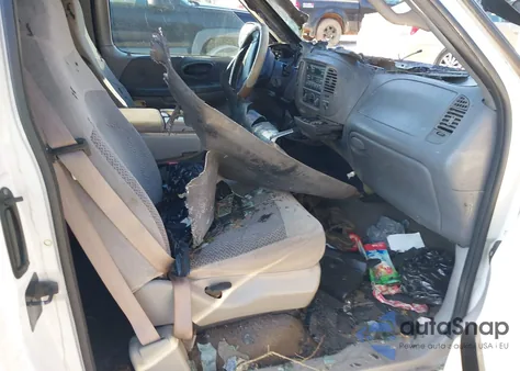 1999 Ford F-150 Lariat/Work Series/Xl/Xlt из США, поврежденный, VIN 1FTRX17W9XNB12635